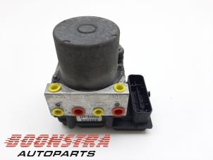 Gebruikte ABS Pomp Peugeot Expert (G9) 2.0 HDi 120 Prijs € 33,82 Inclusief btw aangeboden door Boonstra Autoparts