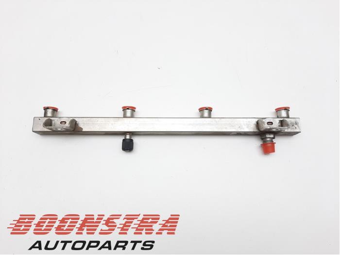 Gebruikte Common rail (Injectie) Maserati GranSport 4.2 V8 32V Prijs € 149,00 Margeregeling aangeboden door Boonstra Autoparts