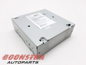 Gebruikte Radio module Tesla Model S 85 Prijs € 99,00 Margeregeling aangeboden door Boonstra Autoparts