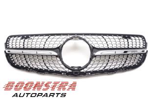 Gebruikte Grille Mercedes GLC (X253) Prijs € 99,00 Margeregeling aangeboden door Boonstra Autoparts