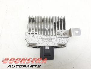 Gebruikte Brandstofpomp module Jaguar F-type Convertible 3.0 S V6 24V Prijs € 39,00 Margeregeling aangeboden door Boonstra Autoparts