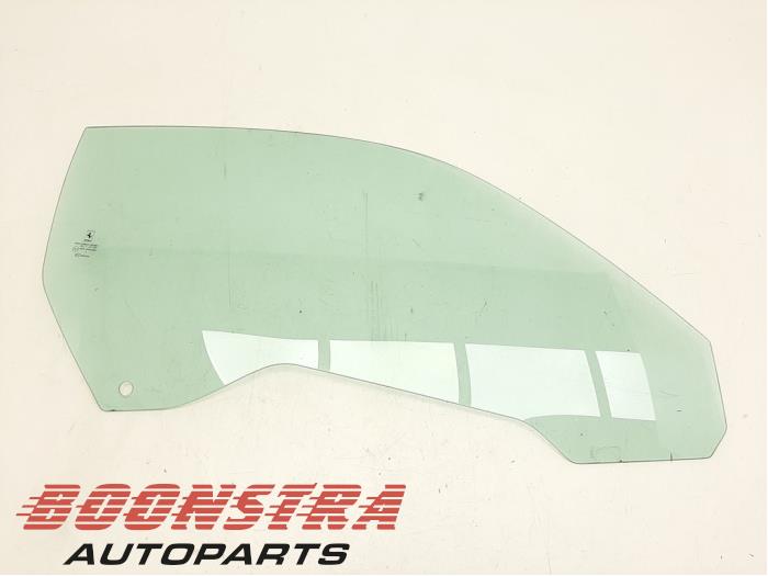 Ferrari 458 Door window 2-door, right