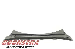 Gebruikte Paravan Volvo V90 II (PW) 2.0 B4 Mild Hybrid Prijs € 49,00 Margeregeling aangeboden door Boonstra Autoparts