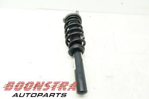 Gebruikte Mac Phersonpoot rechts-voor Volvo V90 II (PW) 2.0 B4 Mild Hybrid Prijs € 149,95 Margeregeling aangeboden door Boonstra Autoparts