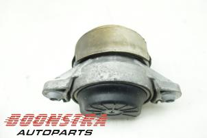 Gebruikte Motorrubber Mercedes E Estate (S212) E-350 CDI V6 24V BlueEfficiency 4-Matic Prijs € 39,00 Margeregeling aangeboden door Boonstra Autoparts