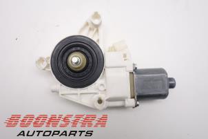 Gebruikte Raammechaniek 4Deurs rechts-voor Mercedes E (W212) E-200 CDI 16V BlueEfficiency,BlueTEC Prijs € 24,95 Margeregeling aangeboden door Boonstra Autoparts