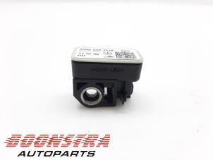 Gebruikte Airbag Sensor Mercedes E Estate (S212) E-350 CDI V6 24V BlueEfficiency 4-Matic Prijs € 24,95 Margeregeling aangeboden door Boonstra Autoparts