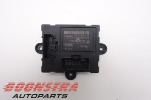 Gebruikte Deur module Ford Fiesta 6 (JA8) 1.0 Ti-VCT 12V 65 Prijs € 24,95 Margeregeling aangeboden door Boonstra Autoparts