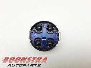 Gebruikte Sensor regen Mercedes E (W212) E-200 CDI 16V BlueEfficiency,BlueTEC Prijs € 24,95 Margeregeling aangeboden door Boonstra Autoparts