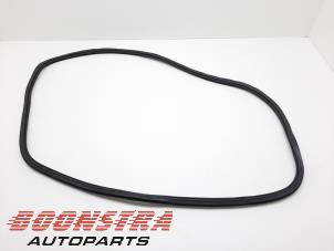 Gebruikte Portierrubber 4Deurs rechts-achter Audi Q7 (4MB/4MG) 3.0 TDI V6 24V e-tron plug-in hybrid Prijs € 38,95 Margeregeling aangeboden door Boonstra Autoparts