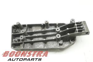 Gebruikte Sidestep rechts Volvo FM Prijs € 60,44 Inclusief btw aangeboden door Boonstra Autoparts
