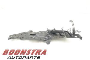 Gebruikte Steun (diversen) Volvo FM Prijs € 48,34 Inclusief btw aangeboden door Boonstra Autoparts