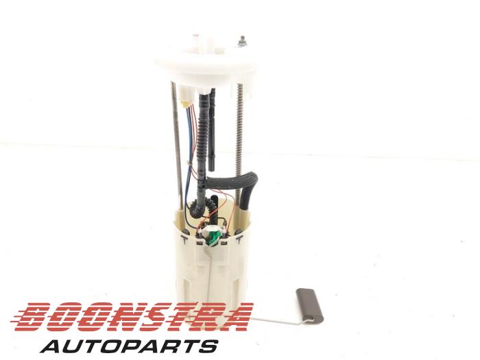 Gebruikte Tank element Pomp Fiat Ducato (250) 2.2 D 100 Multijet Euro 4 Prijs € 38,95 Margeregeling aangeboden door Boonstra Autoparts