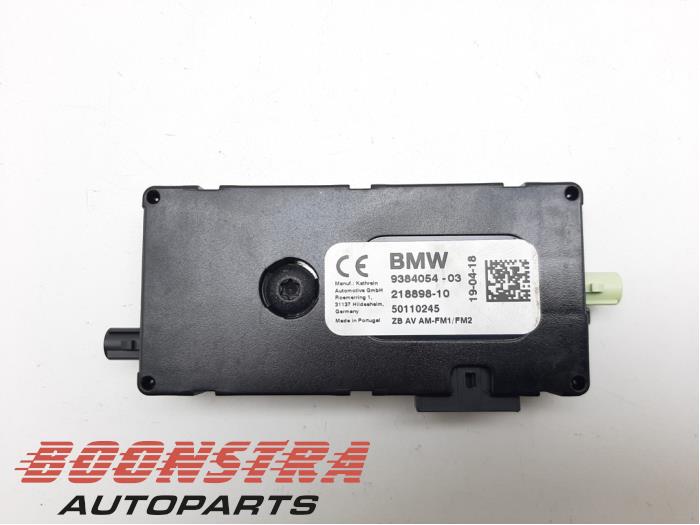 BMW 5 Series G30/G31 (2016-2023) Bootlid Antenna Amplifier 65209384054 20163769