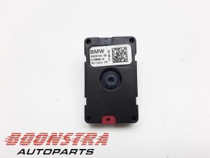 Gebruikte Module (diversen) BMW 5 serie (G30) 520i 2.0 TwinPower Turbo 16V Prijs € 24,95 Margeregeling aangeboden door Boonstra Autoparts