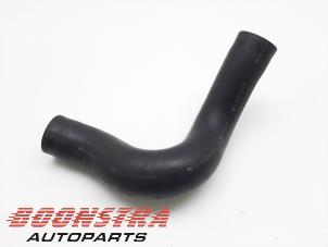 Gebruikte Intercooler Buis Honda CR-V (RM) 2.2 i-DTEC 16V 150 4x4 Prijs € 24,95 Margeregeling aangeboden door Boonstra Autoparts