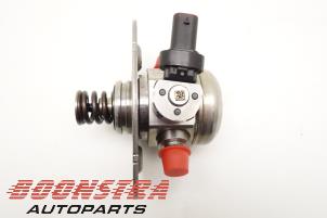 Gebruikte Hogedrukpomp BMW 4 serie Gran Coupe (F36) 420i 2.0 TwinPower Turbo 16V Prijs € 97,95 Margeregeling aangeboden door Boonstra Autoparts