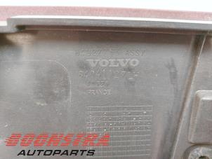 Gebruikte Koplampframe links Volvo FM Prijs € 96,74 Inclusief btw aangeboden door Boonstra Autoparts