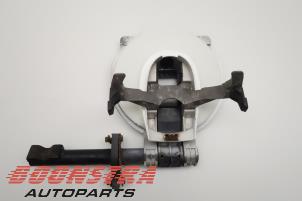 Gebruikte Koplampframe links Porsche 928 4.7 S2 Prijs € 48,95 Margeregeling aangeboden door Boonstra Autoparts