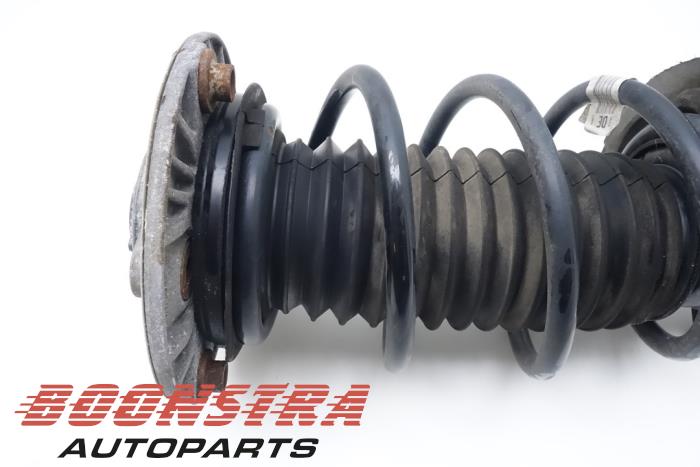 BMW 3 Series F30/F31 (2011-2020) Front Right Shock Absorber 3131679155105 19340680
