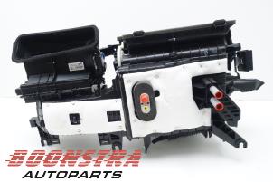 Gebruikte Chaufagebak Kia Optima Sportswagon (JFF) 1.6 T-GDi 16V Prijs € 399,95 Margeregeling aangeboden door Boonstra Autoparts