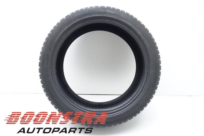 NOKIAN 235/40 R18 95V (Winter tyre)