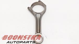 Gebruikte Drijfstang Landrover Range Rover III (LM) 3.6 TDV8 32V Prijs € 89,95 Margeregeling aangeboden door Boonstra Autoparts