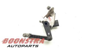 Gebruikte Xenon hoogteregelaar Tesla Model 3 Long Range AWD 75 kWh Prijs € 39,95 Margeregeling aangeboden door Boonstra Autoparts