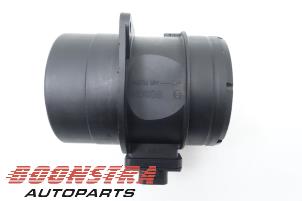 Gebruikte Luchtmassameter Volkswagen Crafter (SY) 2.0 TDI FWD Prijs € 30,19 Inclusief btw aangeboden door Boonstra Autoparts