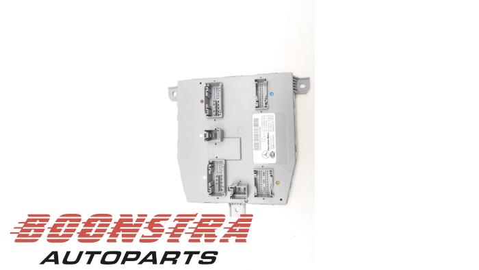 Computer Body Control van een Mercedes-Benz C (W205) C-350 e 2.0 16V 2016