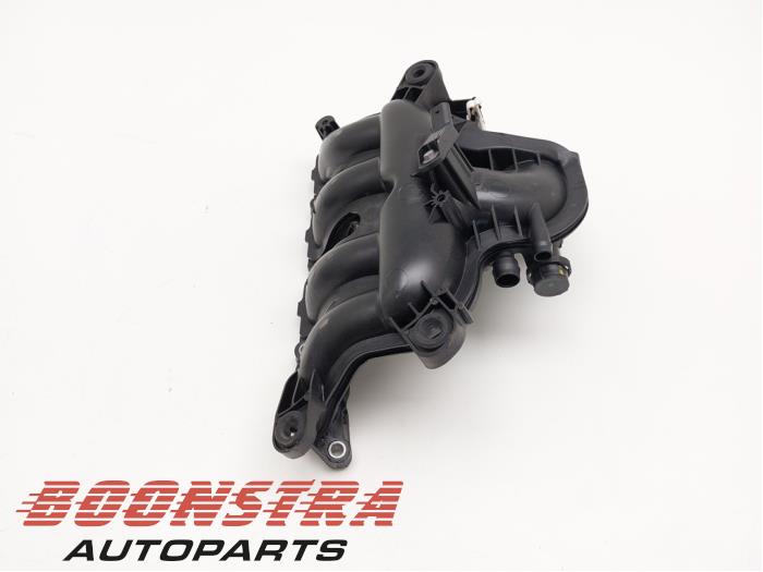Gebruikte Spruitstuk Inlaat BMW 3 serie (F30) 316i 1.6 16V Prijs € 39,95 Margeregeling aangeboden door Boonstra Autoparts