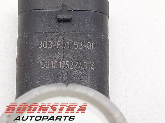 PDC Sensor van een Fiat Punto III (199) 0.9 TwinAir Turbo 100 2014