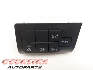 Gebruikte Licht Schakelaar Peugeot Boxer (U9) 2.2 Blue HDi 120 Prijs € 30,19 Inclusief btw aangeboden door Boonstra Autoparts