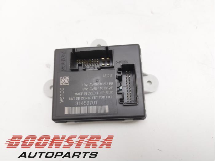 Gebruikte Deur module Volvo V40 (MV) 1.5 T3 16V Geartronic Prijs € 24,95 Margeregeling aangeboden door Boonstra Autoparts