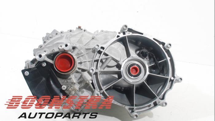 Gebruikte Automaatbak Porsche Taycan (Y1A) 4S Prijs € 2.799,95 Margeregeling aangeboden door Boonstra Autoparts