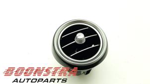 Gebruikte Luchtrooster Dashboard Mercedes GLC (X253) 2.2 220d 16V BlueTEC 4-Matic Prijs € 39,95 Margeregeling aangeboden door Boonstra Autoparts