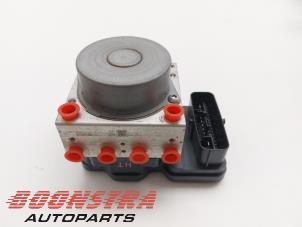 Gebruikte ABS Pomp Toyota C-HR (X1,X5) 2.0 16V Hybrid Prijs € 114,95 Margeregeling aangeboden door Boonstra Autoparts