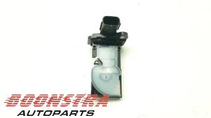 Gebruikte Luchtmassameter Toyota C-HR (X1,X5) 2.0 16V Hybrid Prijs € 24,95 Margeregeling aangeboden door Boonstra Autoparts