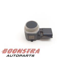 Gebruikte PDC Sensor Renault Master III (FV) 2.3 dCi 125 16V FWD Prijs € 30,19 Inclusief btw aangeboden door Boonstra Autoparts