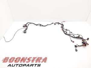 Gebruikte Bedrading Compleet Elektrisch Porsche Taycan (Y1A) 4S Prijs € 124,95 Margeregeling aangeboden door Boonstra Autoparts