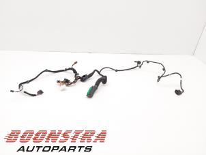 Gebruikte Bedrading Compleet Elektrisch Porsche Taycan (Y1A) 4S Prijs € 99,95 Margeregeling aangeboden door Boonstra Autoparts