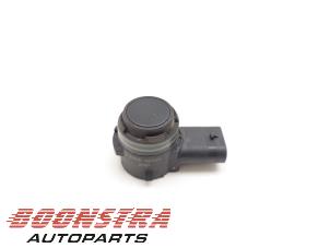 Gebruikte PDC Sensor Porsche Macan (95B) 2.0 16V Turbo Prijs € 24,95 Margeregeling aangeboden door Boonstra Autoparts