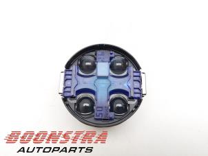 Gebruikte Sensor regen Mercedes E (W212) E-200 CDI 16V BlueEfficiency,BlueTEC Prijs € 24,95 Margeregeling aangeboden door Boonstra Autoparts