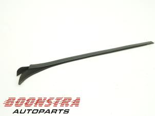 Gebruikte Sierstrip Mercedes GLE (W166) 350d 3.0 V6 24V BlueTEC 4-Matic Prijs € 24,95 Margeregeling aangeboden door Boonstra Autoparts