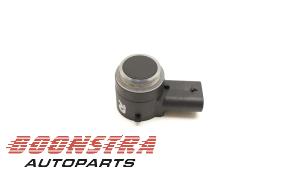 Gebruikte PDC Sensor Opel Astra K Sports Tourer 1.2 Turbo 12V Prijs € 24,95 Margeregeling aangeboden door Boonstra Autoparts
