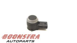 Gebruikte PDC Sensor Opel Astra K Sports Tourer 1.2 Turbo 12V Prijs € 24,95 Margeregeling aangeboden door Boonstra Autoparts