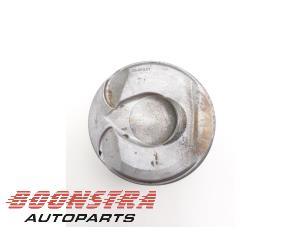 Gebruikte Zuiger Peugeot 3008 II (M4/MC/MJ/MR) 1.6 e-THP 165 16V Prijs € 24,95 Margeregeling aangeboden door Boonstra Autoparts