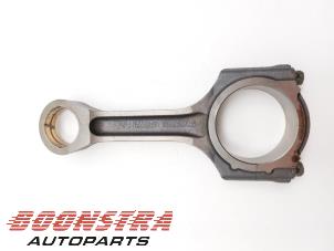 Gebruikte Drijfstang Ford Transit Custom 2.0 TDCi 16V Eco Blue 105 Prijs € 60,44 Inclusief btw aangeboden door Boonstra Autoparts