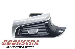 Gebruikte Luchtrooster Dashboard BMW 5 serie (G30) M5 xDrive 4.4 V8 32V TwinPower Turbo Prijs € 24,95 Margeregeling aangeboden door Boonstra Autoparts