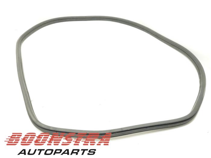 BMW X1 Rear door seal 4-door, right